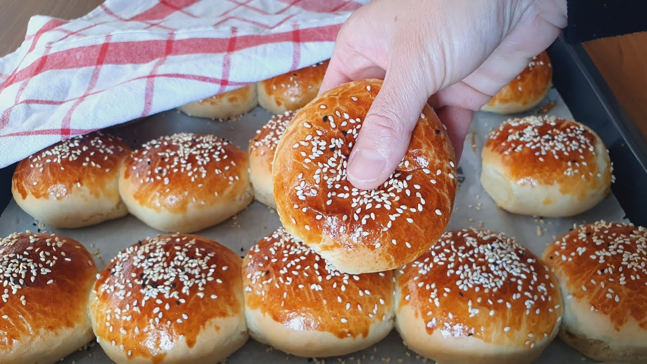 Bayatlamayan poğaça yapmak zor değil! Sırrı işte bu kadar kolaymış