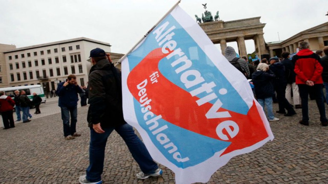 Almanya için Alternatif'in gençlik örgütünün 'kesinlikle aşırı sağcı' olarak sınıflandırılmasına yargıdan onay