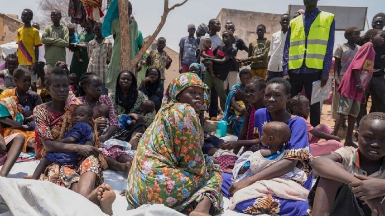 DSÖ'den Sudan uyarısı: Çocuklar beslenemediği için ölüyor, salgın riski kapıda
