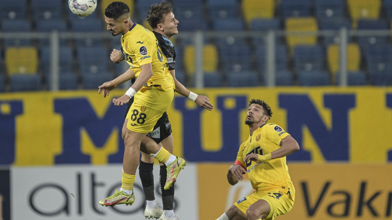 Adana Demirspor, MKE Ankaragücü'nü 2-1 yendi
