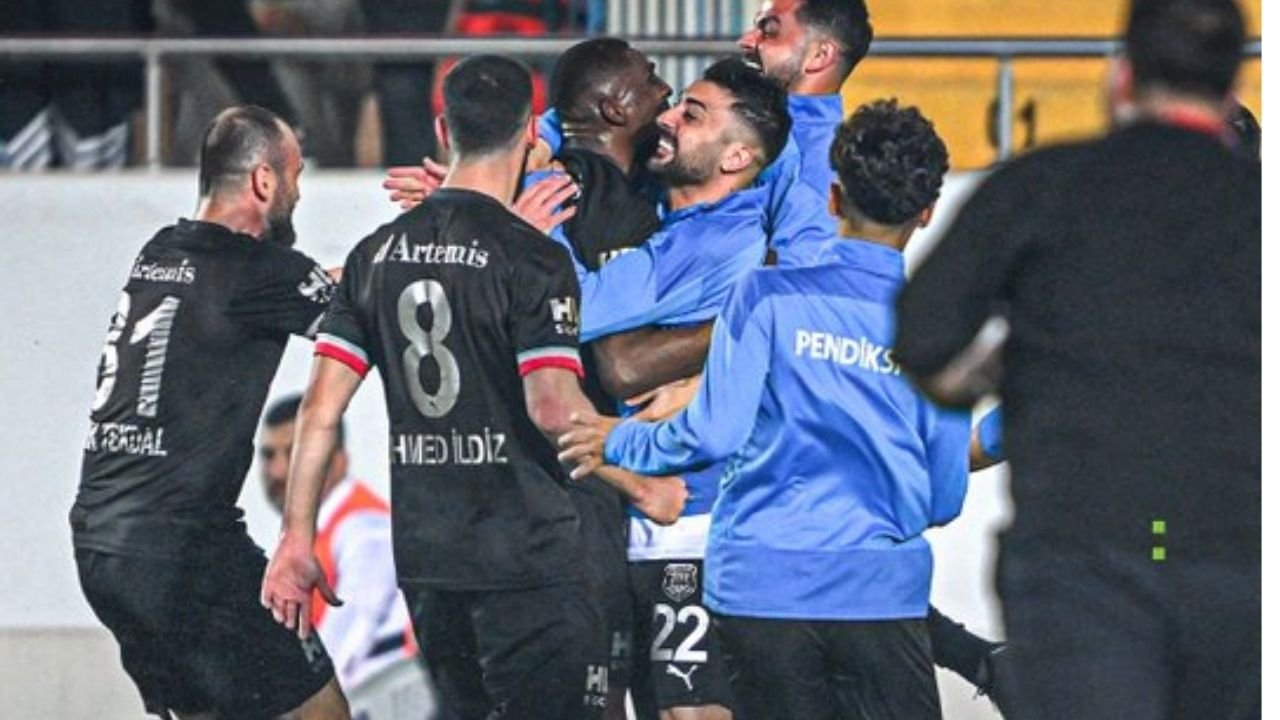 Tarihinde ilk: Pendikspor, Süper Lig'e yükselen son takım oldu