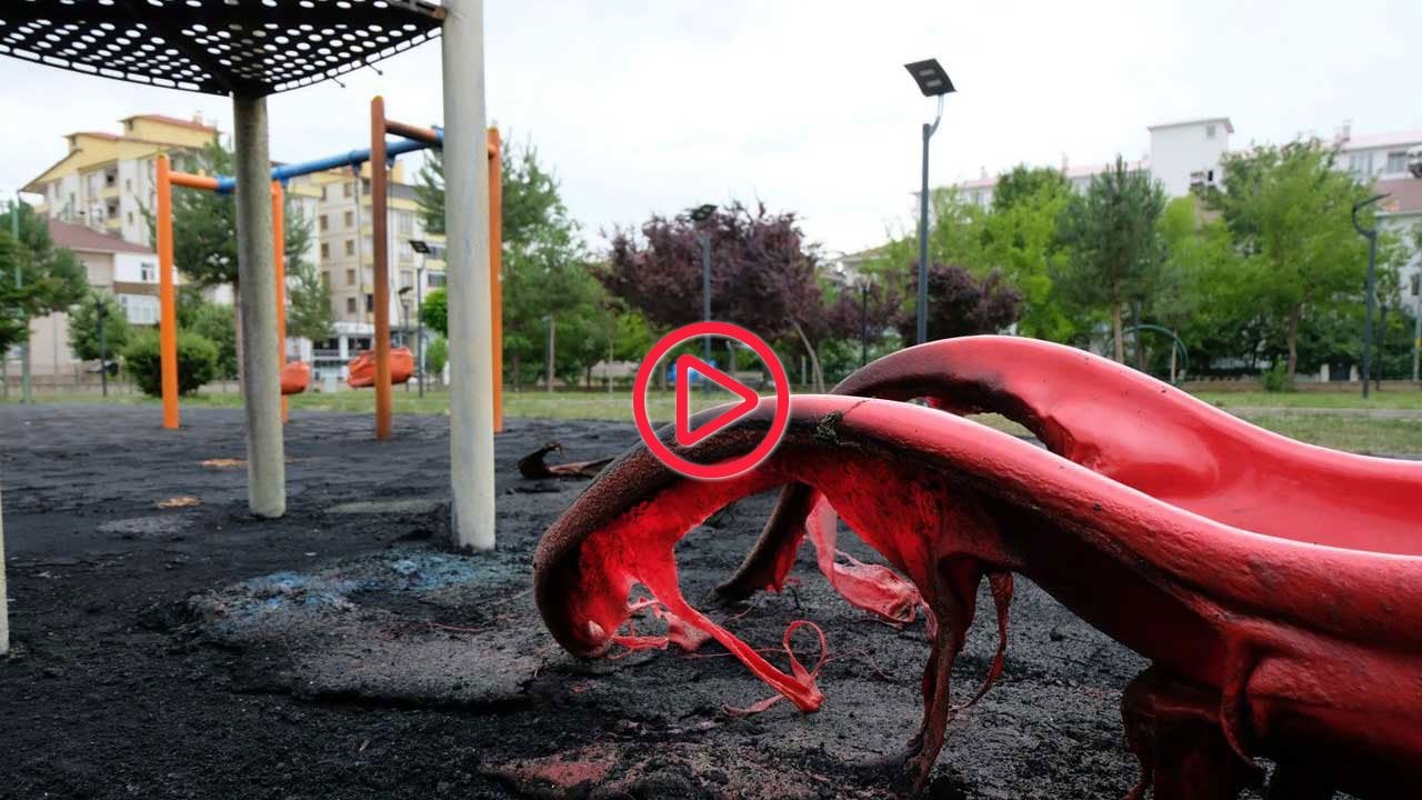 Bingöl’de parktaki çocuk oyun grupları ateşe verildi