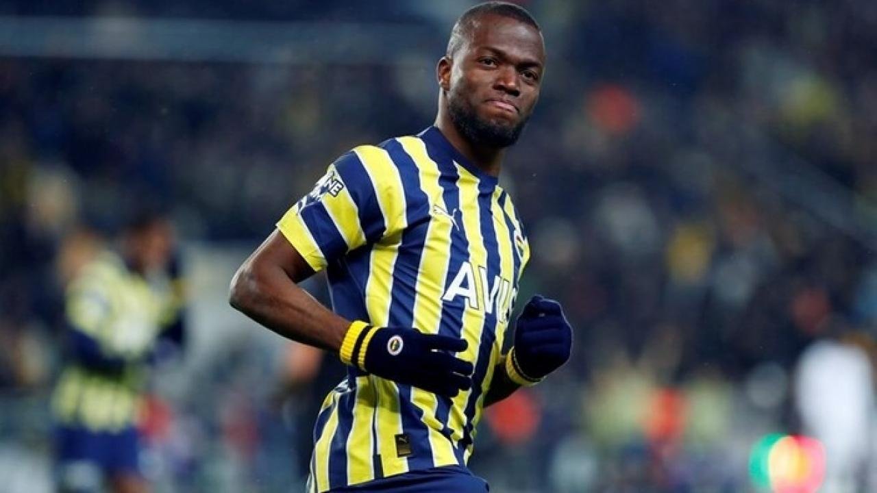 Enner Valencia, Internacional'e transfer oldu