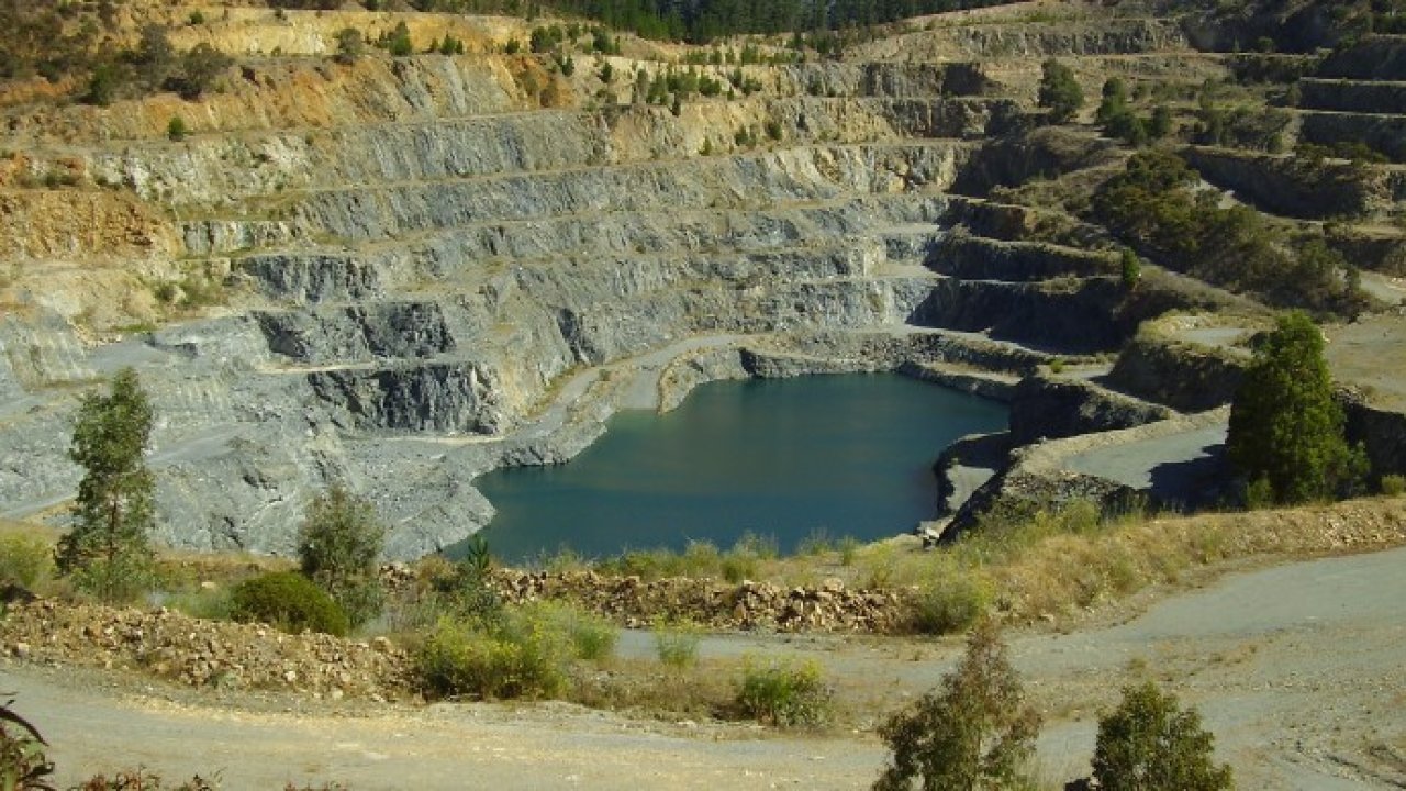 Balıkesir'de ormanlık alanda taş ocağı için 'ÇED gerekli değil' kararı