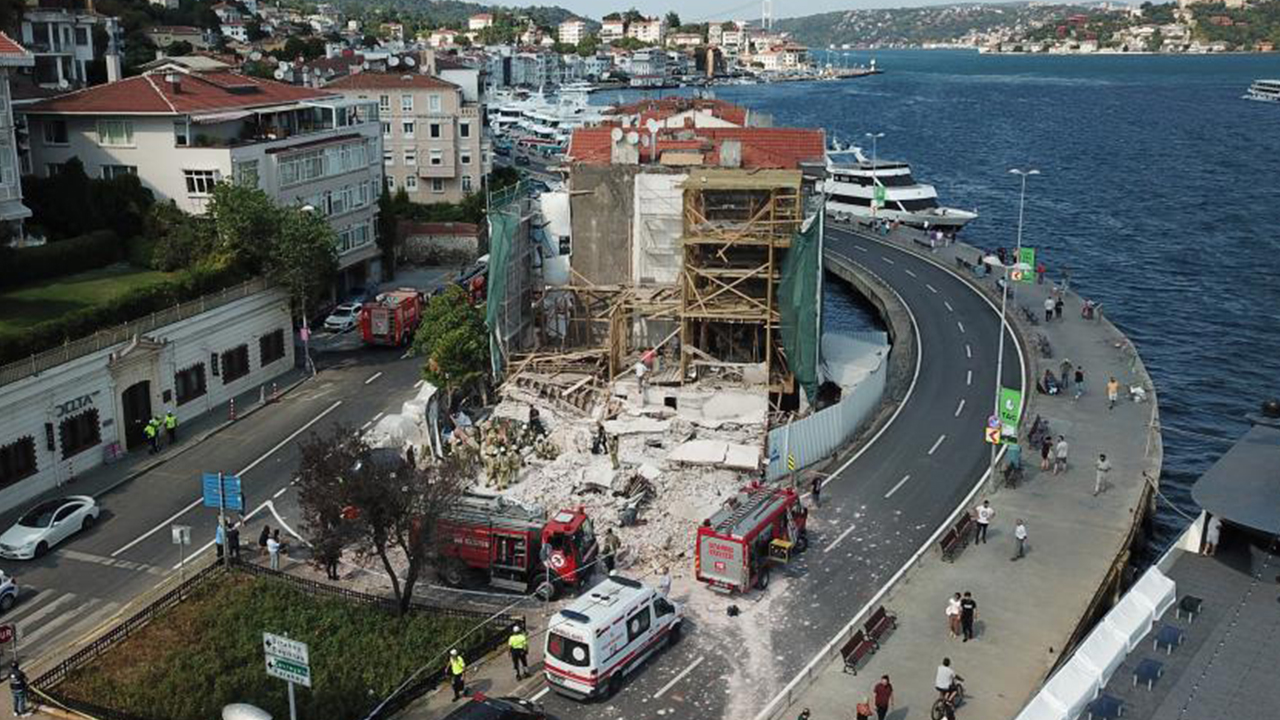 Beşiktaş'ta restore edilen yalı çöktü, stajyer mimar öldü
