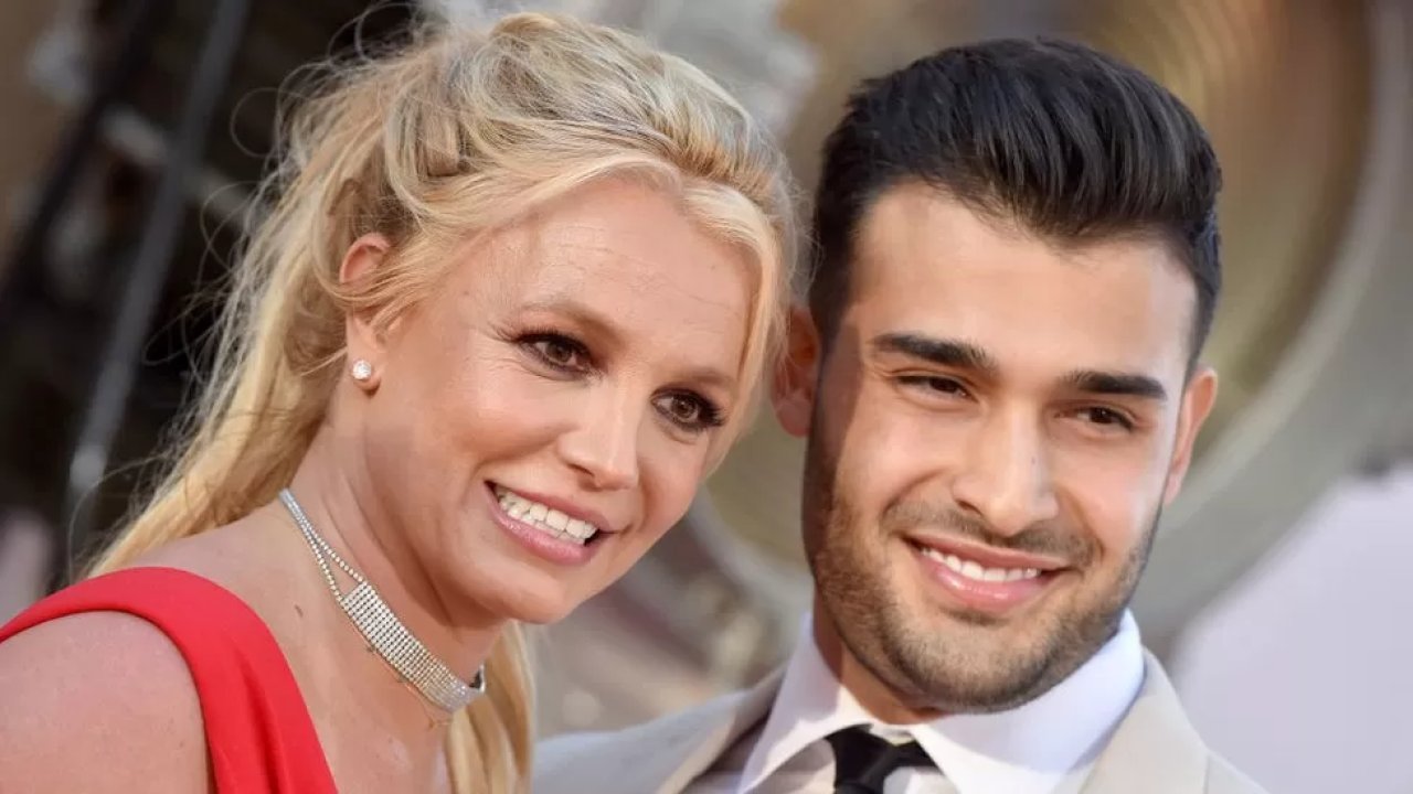 Britney Spears ve eşi Sam Asghari boşandı: Evlilik 14 ay sürdü