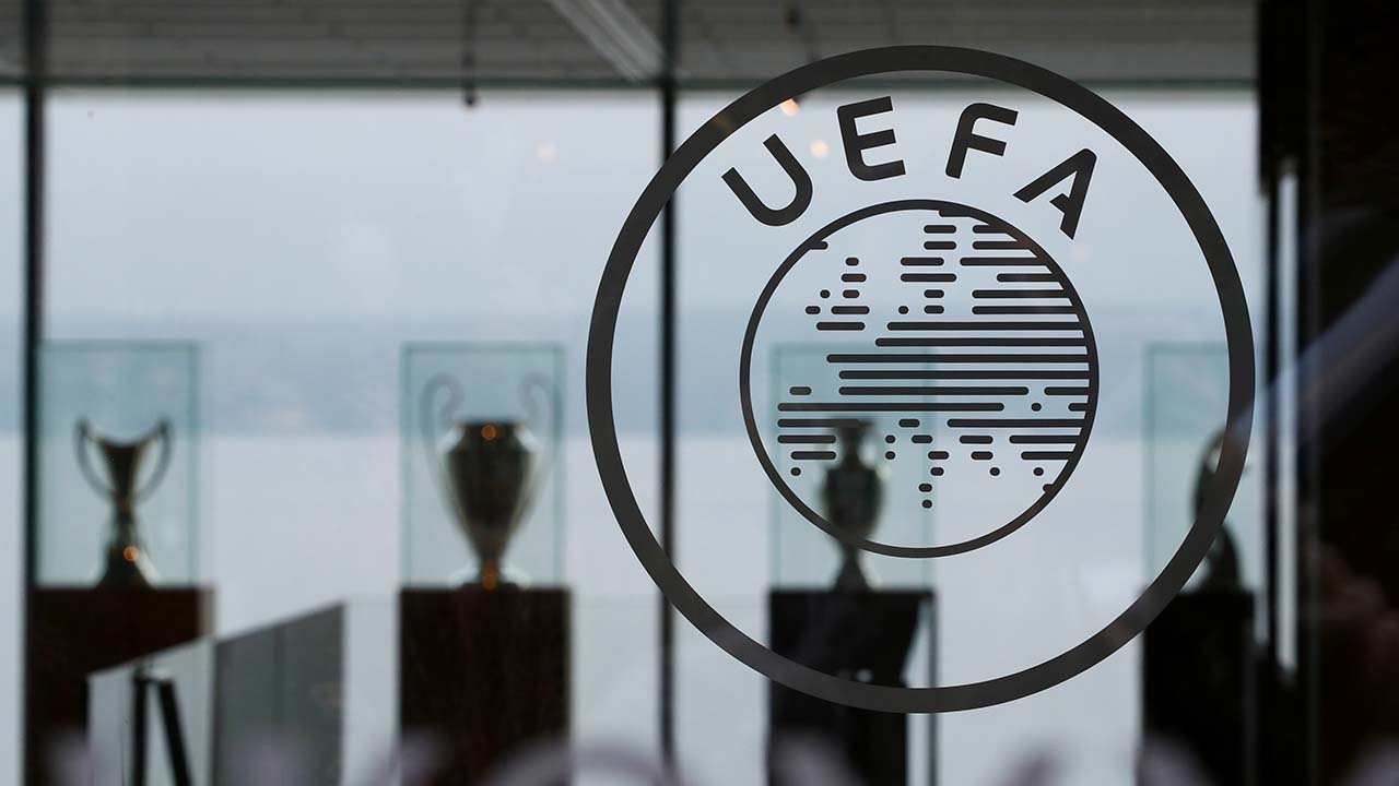 UEFA, İsrail'deki maçları güvenlik gerekçesiyle ileri bir tarihe erteledi