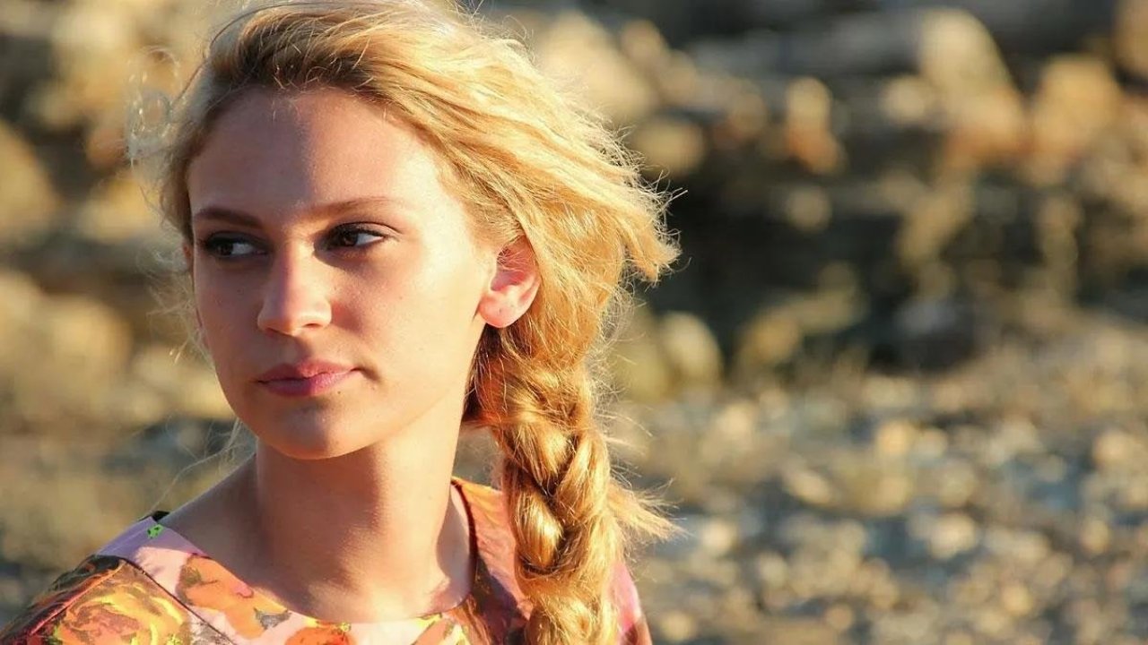 Farah Zeynep Abdullah'a Venedik Film Festivali'nden ödül