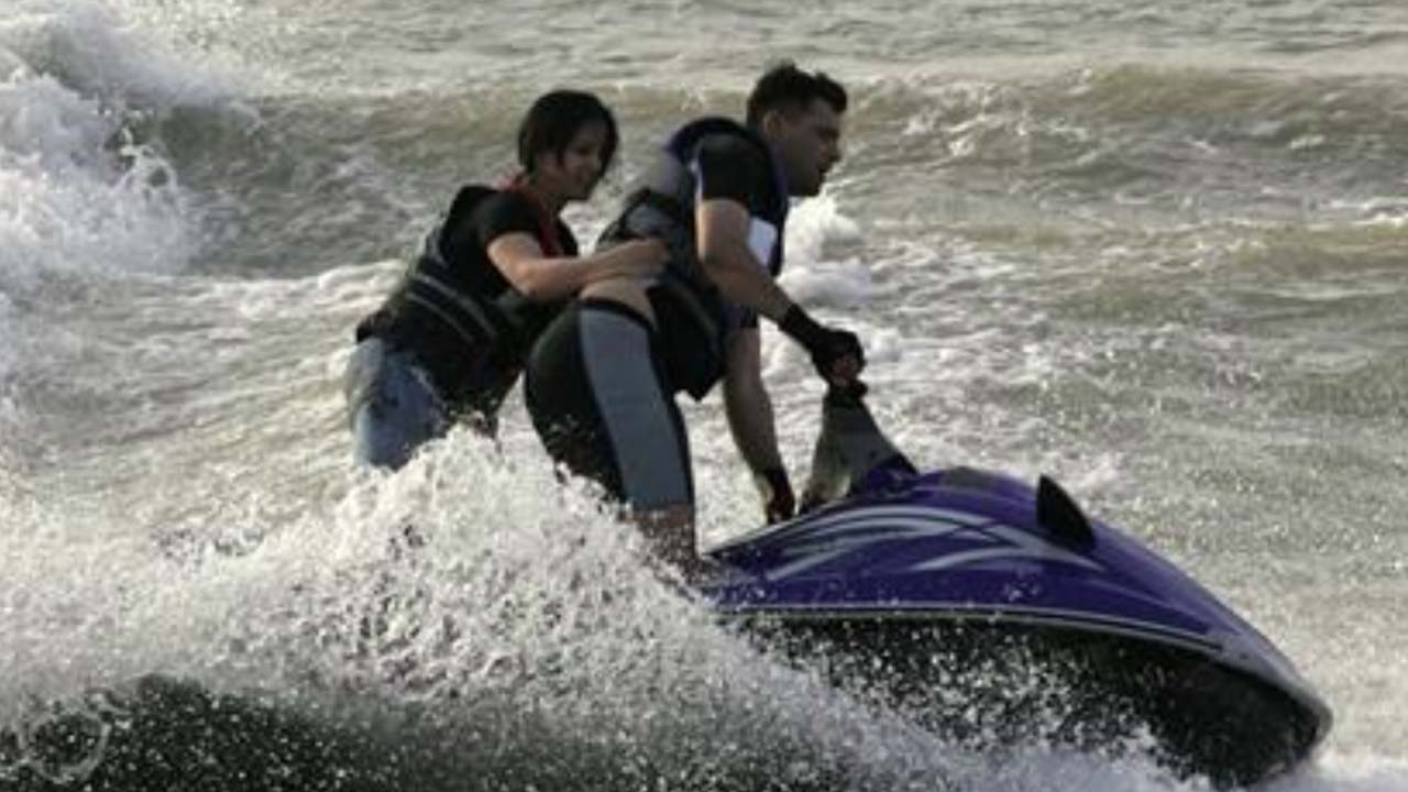 Faslı turistler jet ski ile Cezayir karasularına girdi: İki ölü, bir yaralı