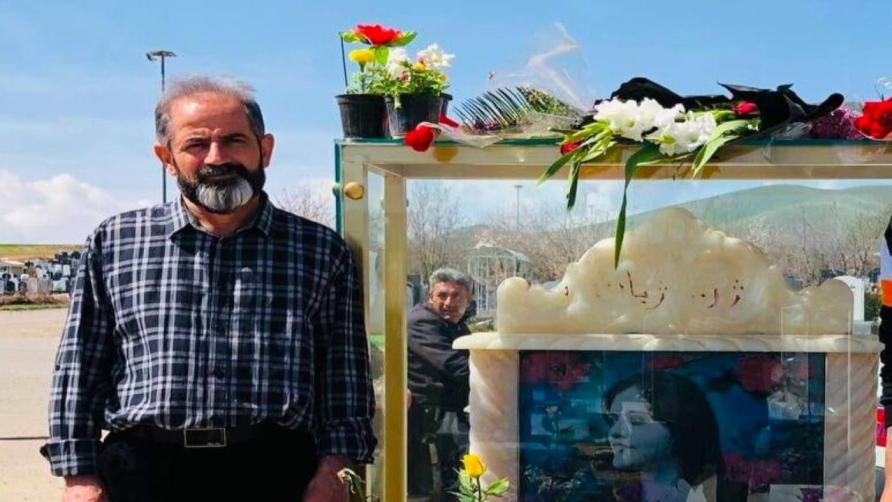 Mahsa  Jina Amini'nin babası Sakkız kentinde kısa süreli gözaltına alındı: Anma töreni yapacaklarını duyurmuştu