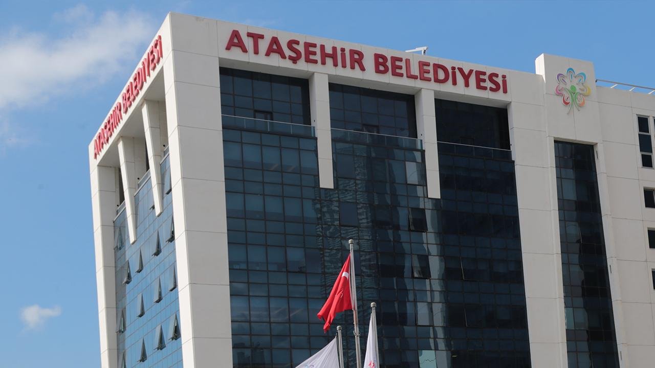 Ataşehir Belediyesi'nde EYT’li işçilere zorunlu emeklilik dayatması