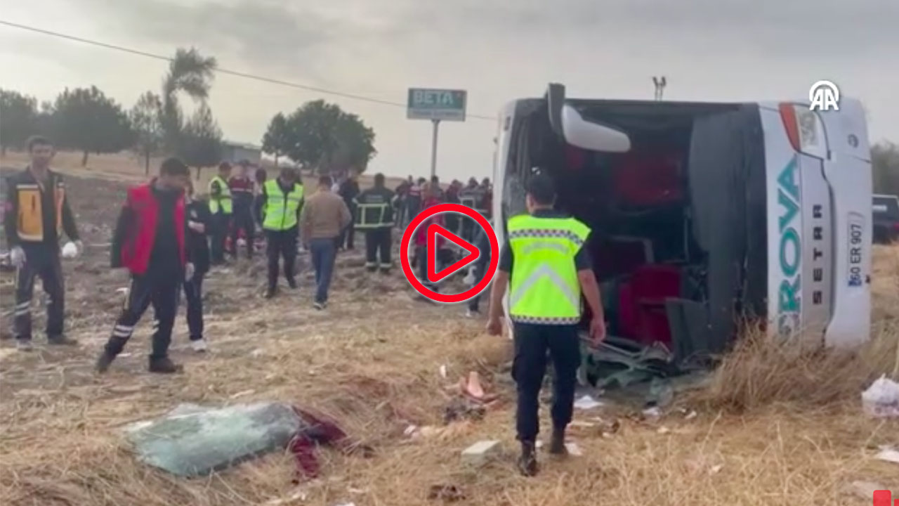 Merzifon’da yolcu otobüsü devrildi: Beş kişi öldü, 30 kişi yaralandı