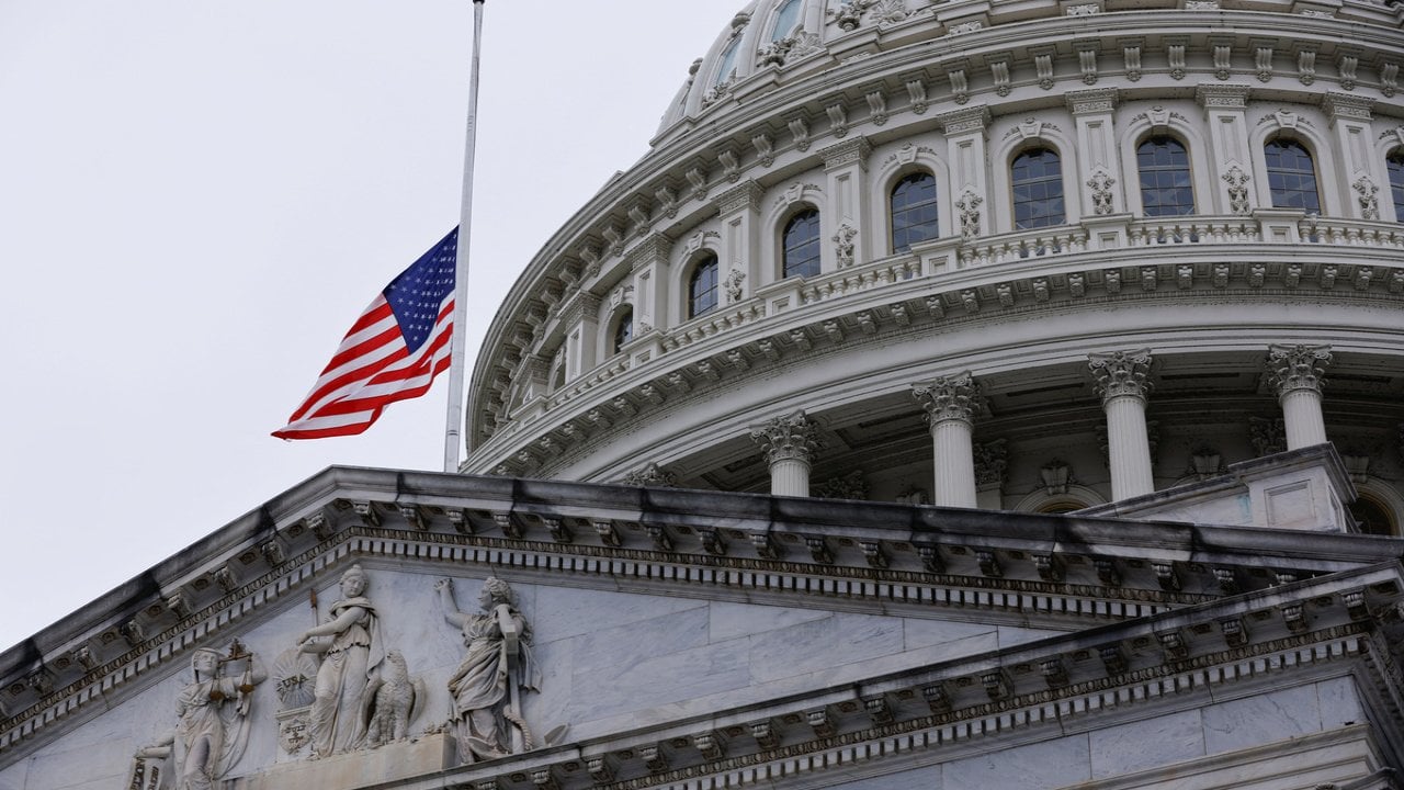 ABD Kongresi son dakika anlaşmasıyla hükümetin kapanmasını önledi
