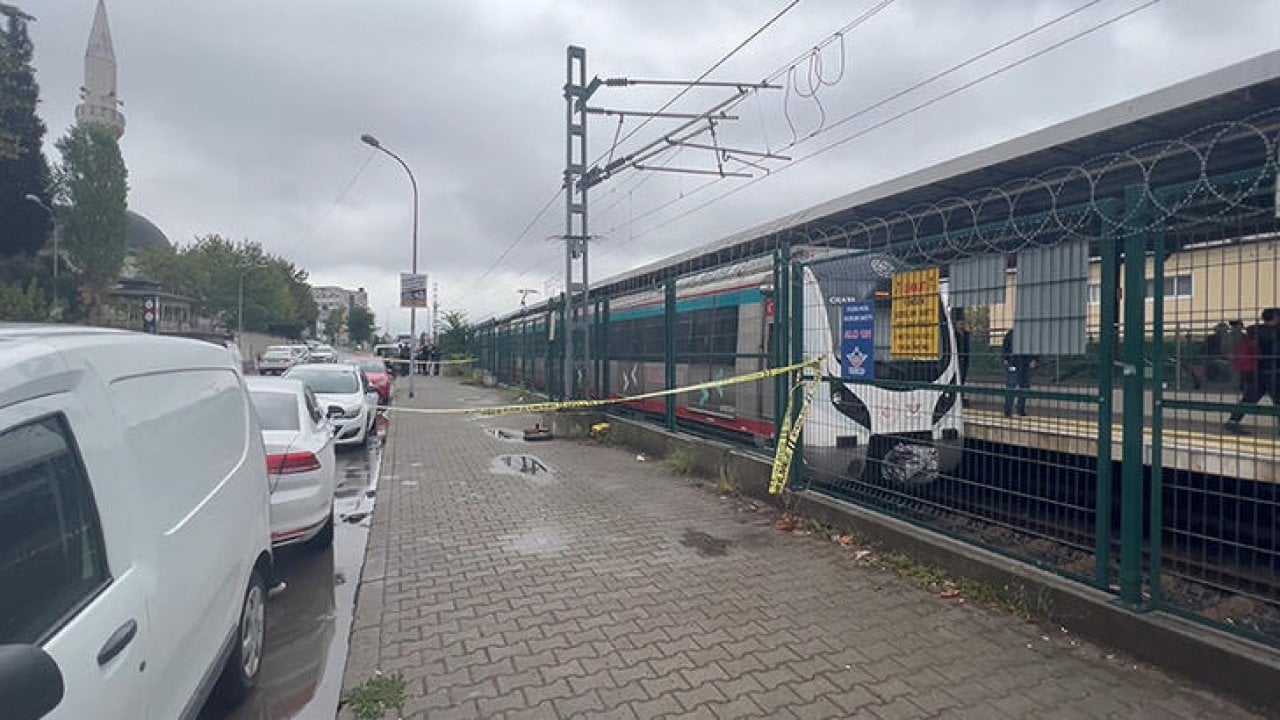 Marmaray'da kaza: Seferler gecikmeli yapılıyor