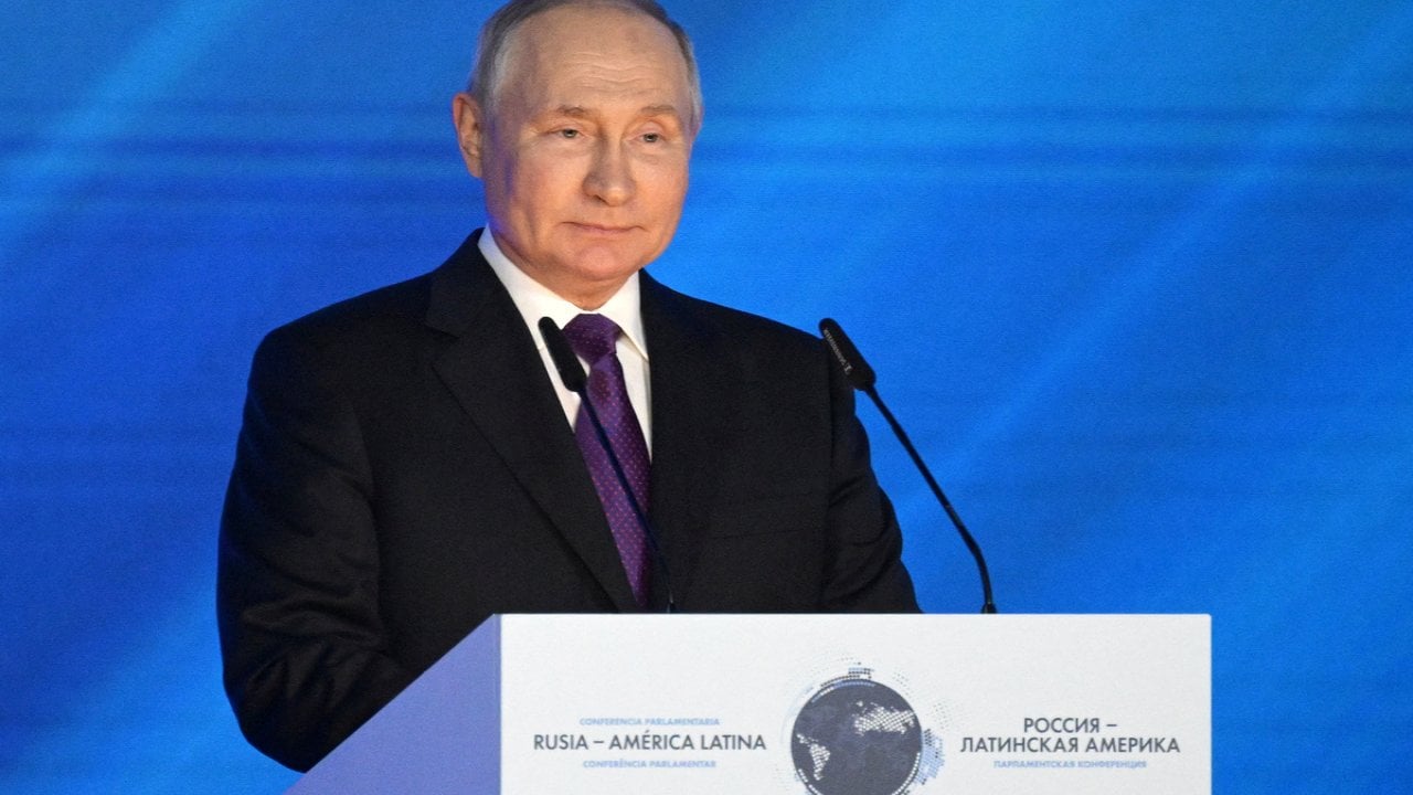 Putin'den mekik diplomasisi: BAE ve Suudi Arabistan'ı ziyaret edip dönüşte İran Cumhurbaşkanı'nı ağırlayacak