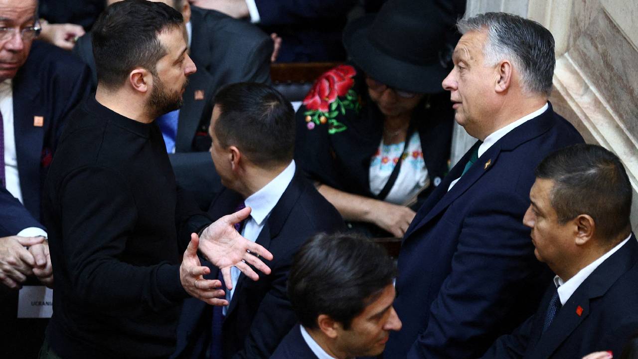 Zelenskiy'in AB üyelik müzakereleri sevinci kısa sürdü: Ukrayna'ya 50 milyar euroluk yardımı Macaristan veto etti