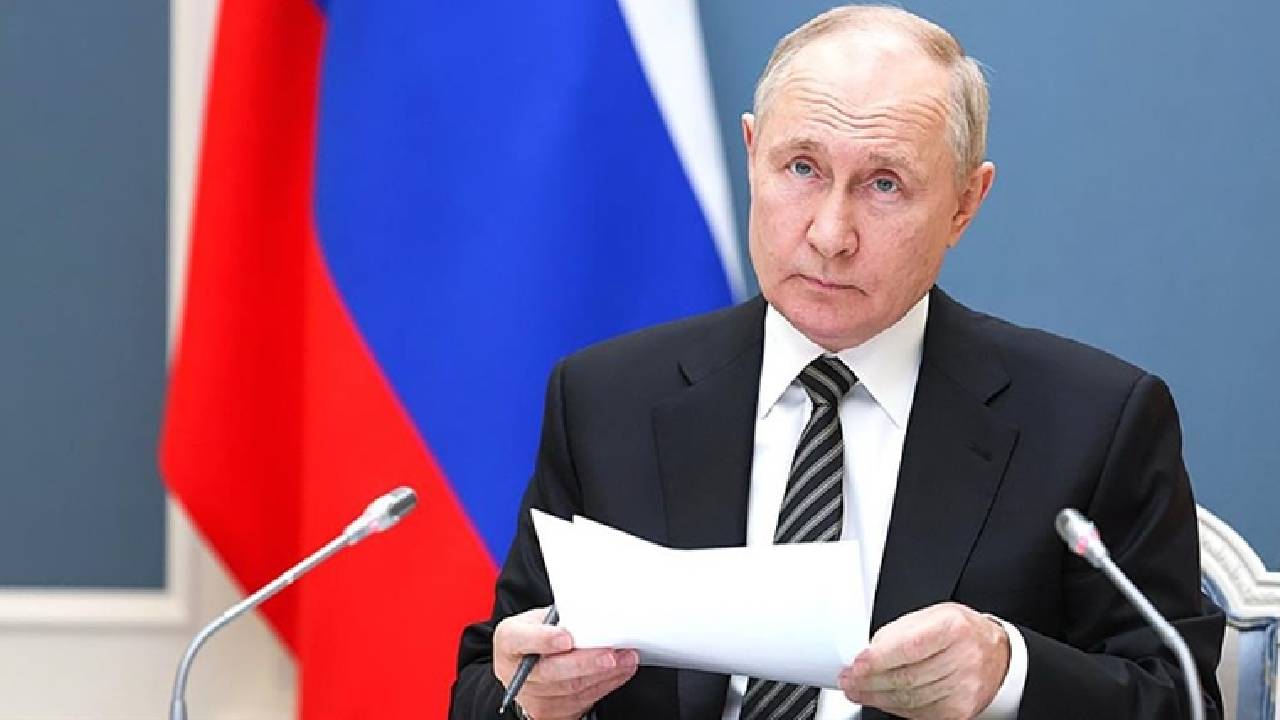 Putin, devlet başkanlığı seçimi için bağımsız adaylık başvurusunu yaptı