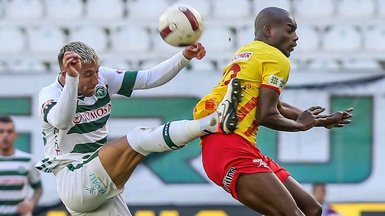 Konyaspor iki penaltı ile kazandı