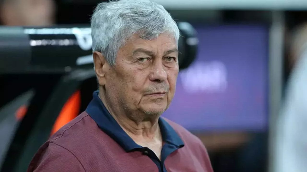 Beşiktaş, Bronckhorst'ta pürüz çıkınca Lucescu'ya yöneldi