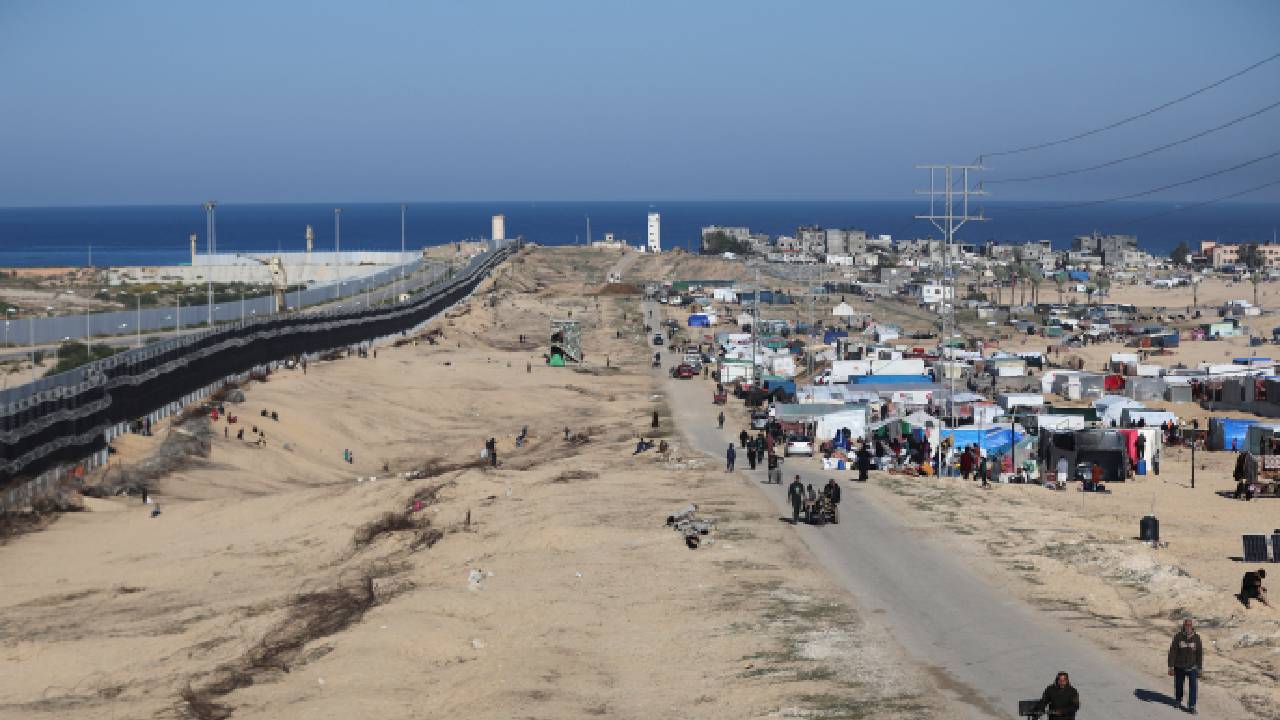 'Uluslararası Adalet Divanı Gazze Savaşı'nı durduramaz' diyen Netanyahu, Mısır-Gazze sınırını kapatma kararlılığını vurguladı