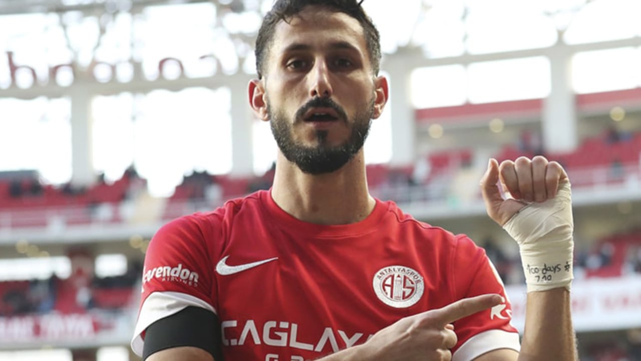 Antalyaspor'un İsrailli futbolcusu Sagiv Jehezkel gözaltına alındı