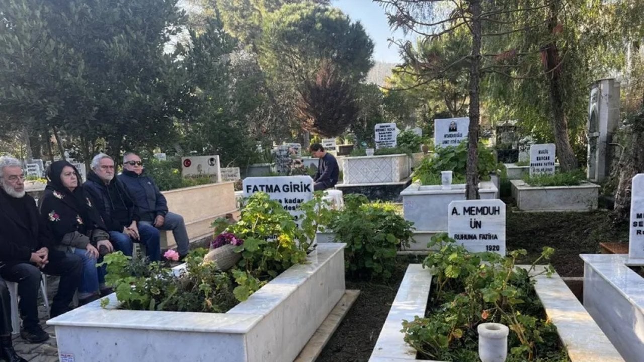 Fatma Girik, ölüm yıl dönümünde Bodrum'daki mezarı başında anıldı