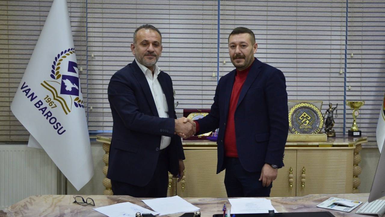 Van Barosu ile Tez-Koop-İş arasında Toplu İş Sözleşmesi imzalandı: Newroz ve 1 Mayıs için bayram ikramiyesi kararı alındı