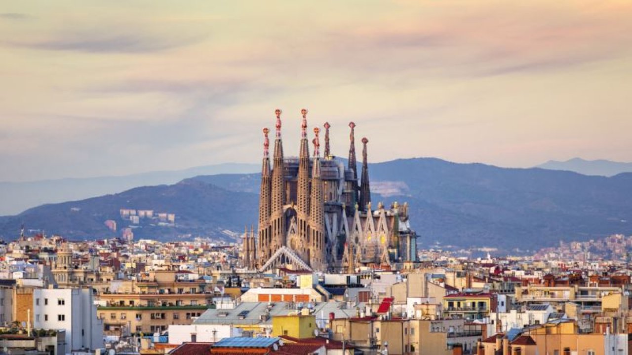 'Bitmeyen tapınak' Sagrada Familia'nın inşaatı 2026'da tamamlanıyor