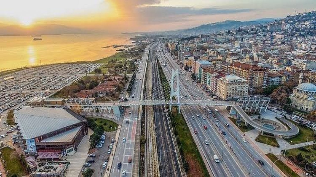 Kocaeli'de 'uzun araç'ların kente girişi 15 Nisan'a kadar yasaklandı