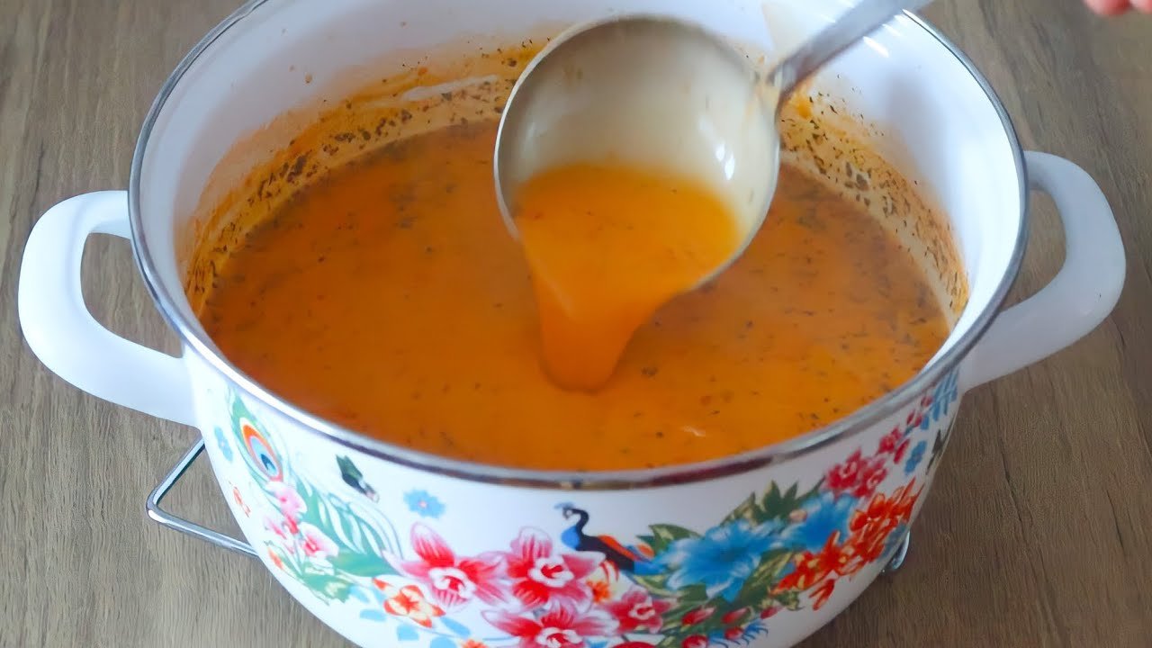 İpek gibi tarhana çorbasının püf noktaları. Bu teknikle çorbanın lezzeti iki kat artıyor