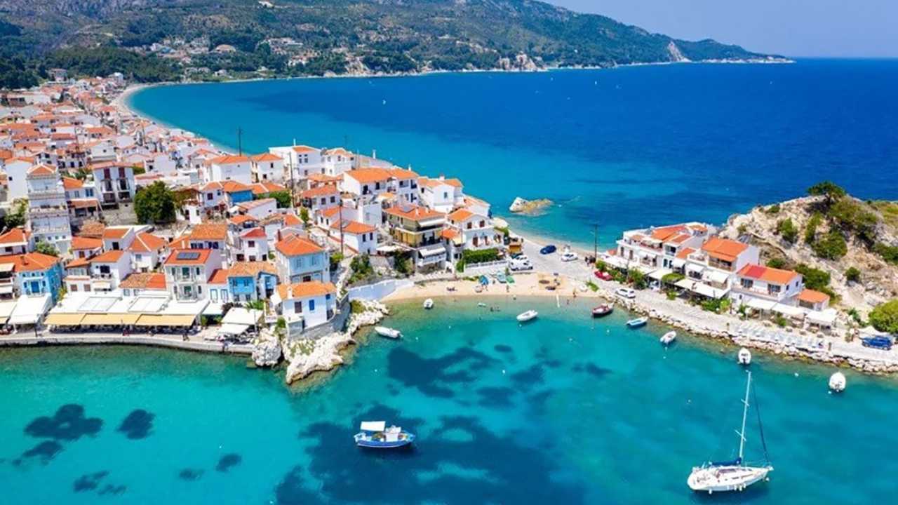 Türkiye'den Yunan adalarına giden turistlerin sayısı üçe katlandı: Başka adalar da kapıda vize istedi