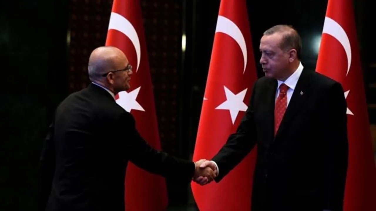 Erdoğan'la kriz yaşadığı iddia edilmişti... Mehmet Şimşek: Dedikodulara itibar etmeyin