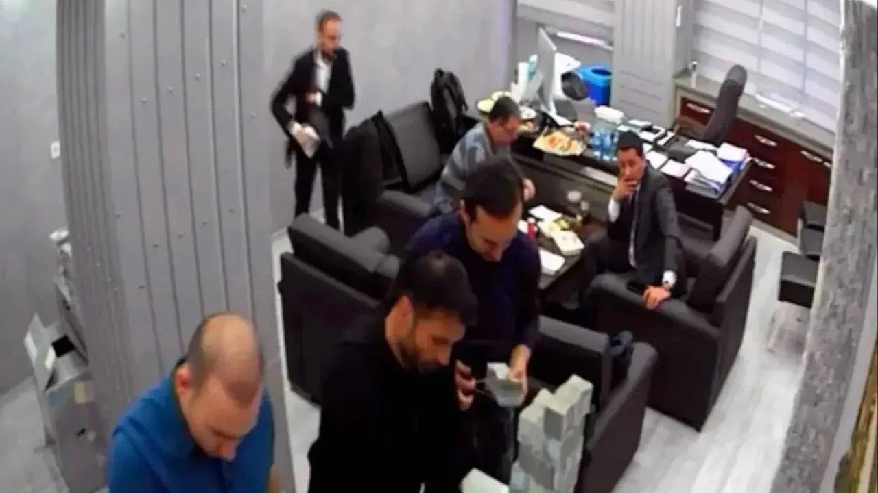 'CHP'de para sayma' soruşturması: 11 kişi daha ifadeye çağrıldı