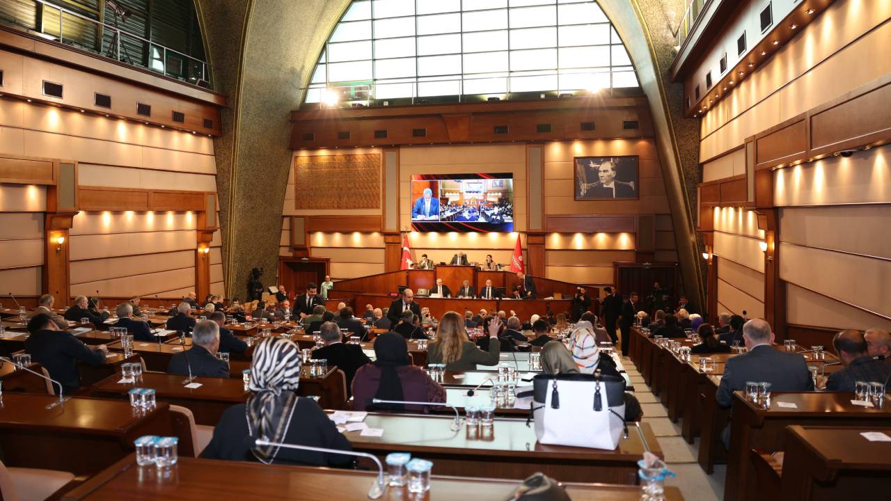 İBB Meclisi’nde MHP ve Büyük Birlik Partisi grup kurdu