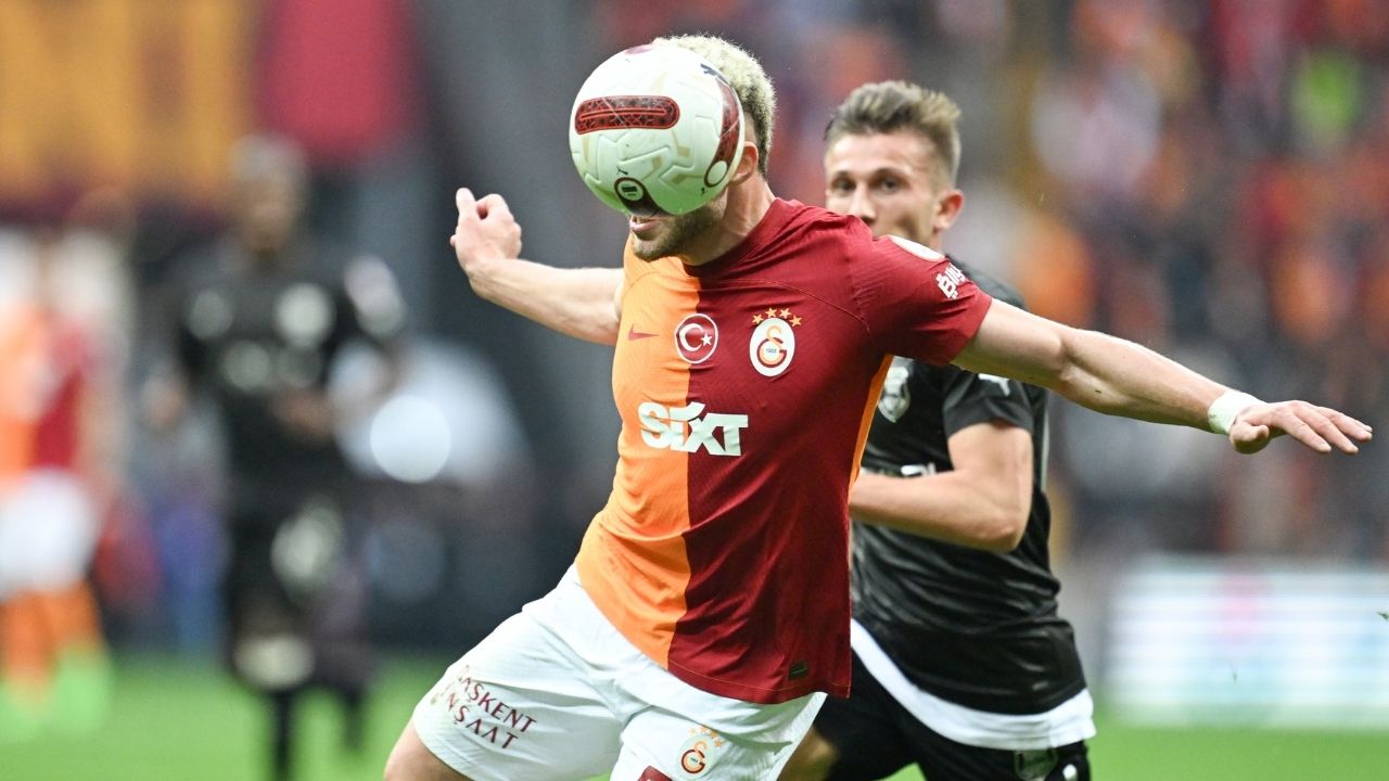 Galatasaray yenilmezlik serisini 21'e çıkardı