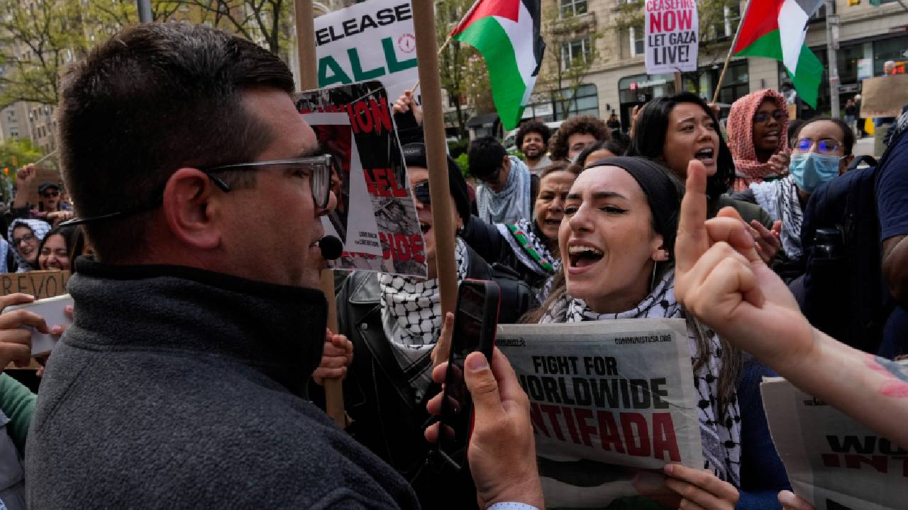 ABD'de müesses nizam, Columbia Üniversitesi'ndeki Filistin direnişini antisemitizmle suçladı: Dersler çevrimiçi yapılacak