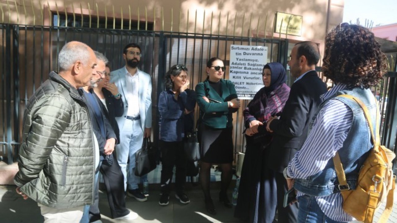 Emine Şenyaşar'ın adalet nöbeti 84'üncü gününde: Parti ve derneklerden destek