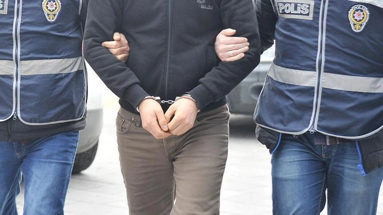 İstanbul'da kaçak ilaç operasyonu: Dokuz şüpheli tutuklandı