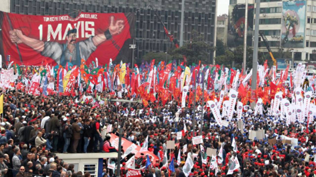 DİSK AYM'nin kararını hatırlattı, '1 Mayıs'ta Taksim'e dedi