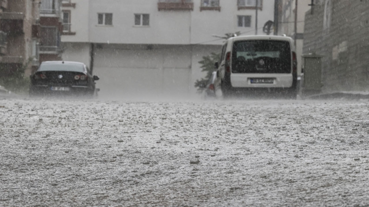 Valilik'ten Ankara için uyarı: Sel, fırtına ve doluya dikkat