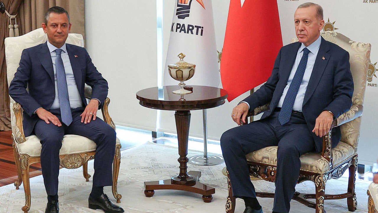 Erdoğan CHP'yi ziyaret edeceğini açıkladı: 'Siyasetin yumuşama dönemine girdiğini görüyoruz'