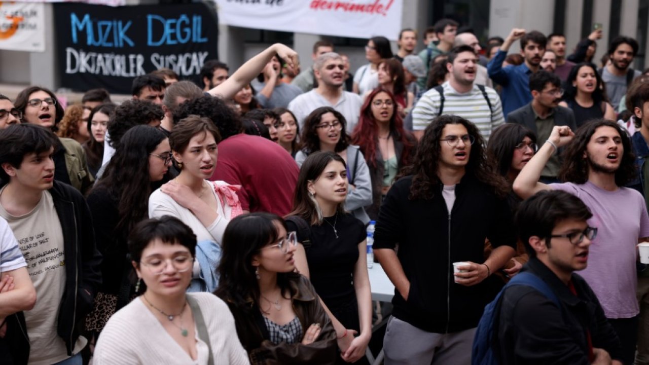 ODTÜ'lilerin 'Devrim'de Bahar Şenliği' direnişi 9. gününde