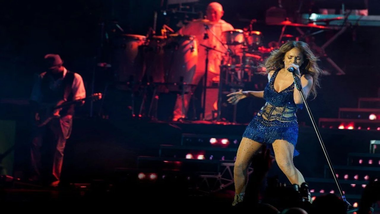 Jennifer Lopez'in hayal kırıklığı: Konser biletleri satmıyor