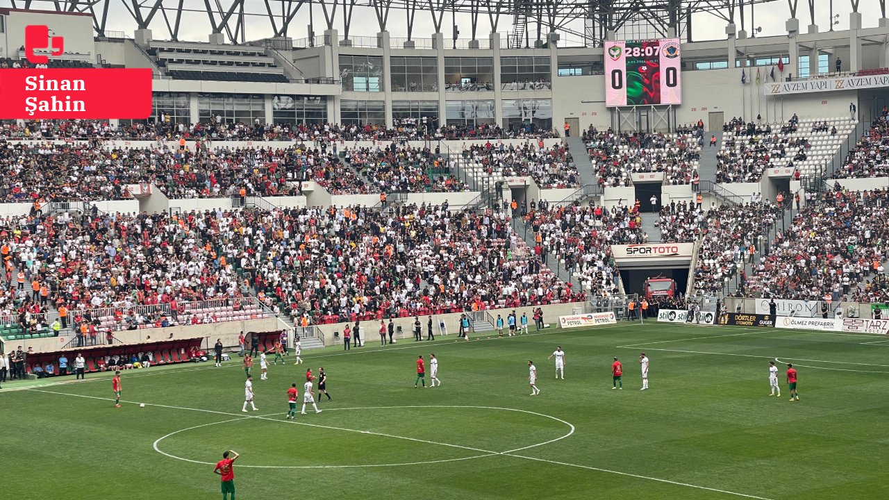 Amedspor- Menemenspor maçında ikinci devam ediyor