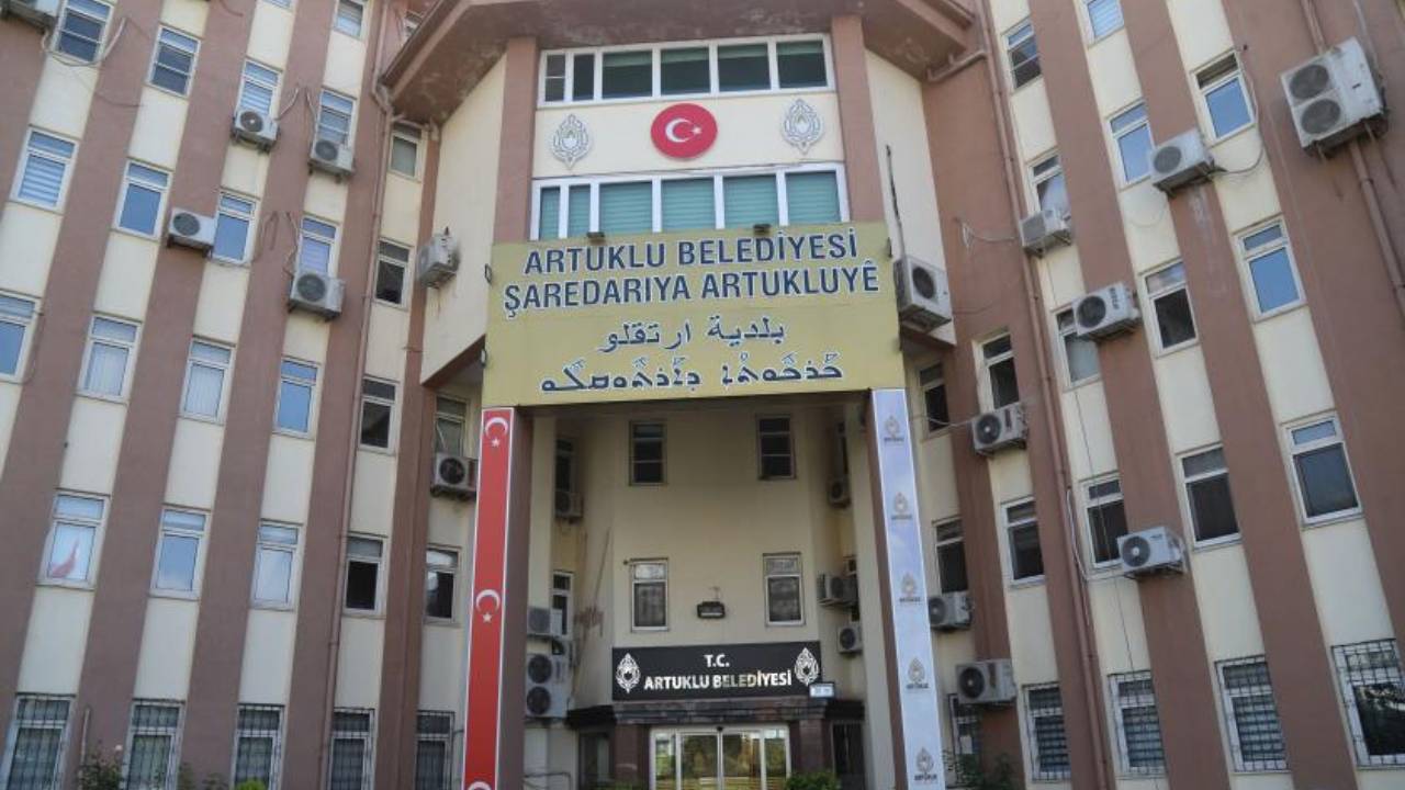 Artuklu Belediyesi'nde 'bankamatik personelleri' tespit edildi: AKP döneminde işe alındılar, işbaşı yapmadılar