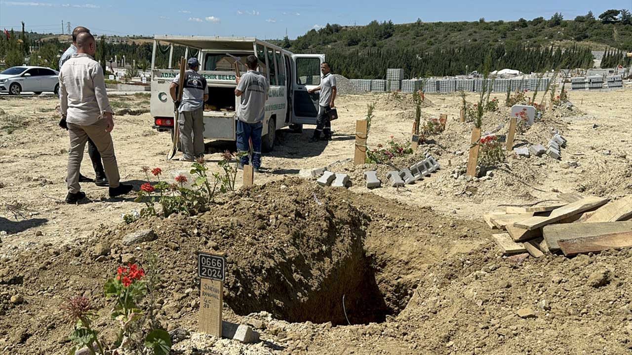 ABD'de ölen sosyal medya fenomeni Yağmur Taktaş'ın mezarı otopsi için açıldı