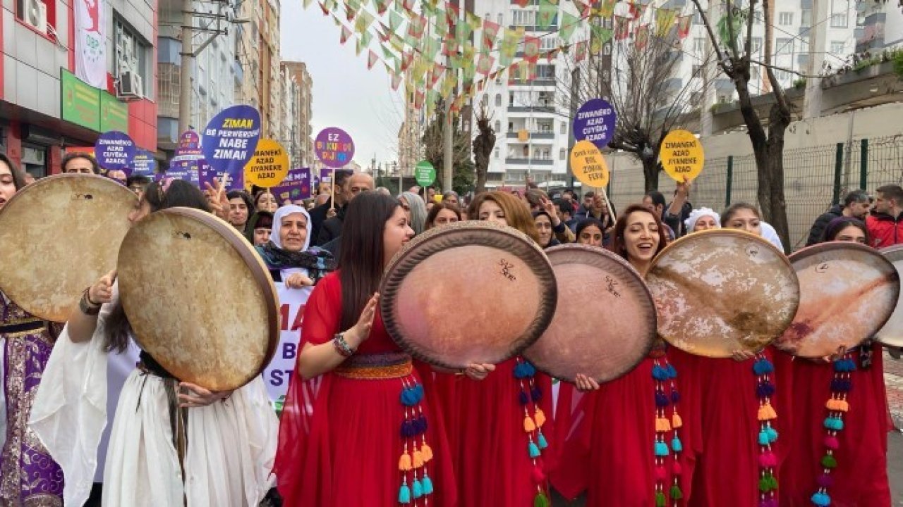 Kürt Dil Bayramı programının startı yarın Diyarbakır'da verilecek