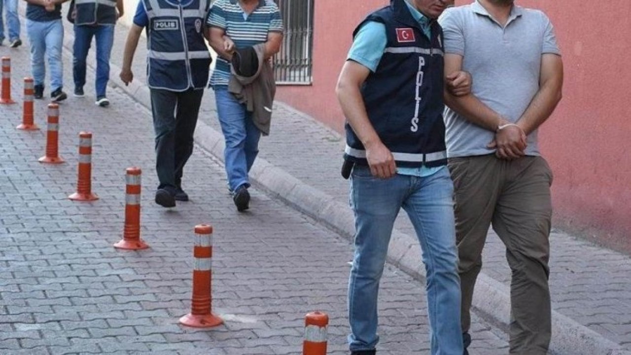 Antalya'da ev baskınıyla gözaltına alınan yedi kişi serbest
