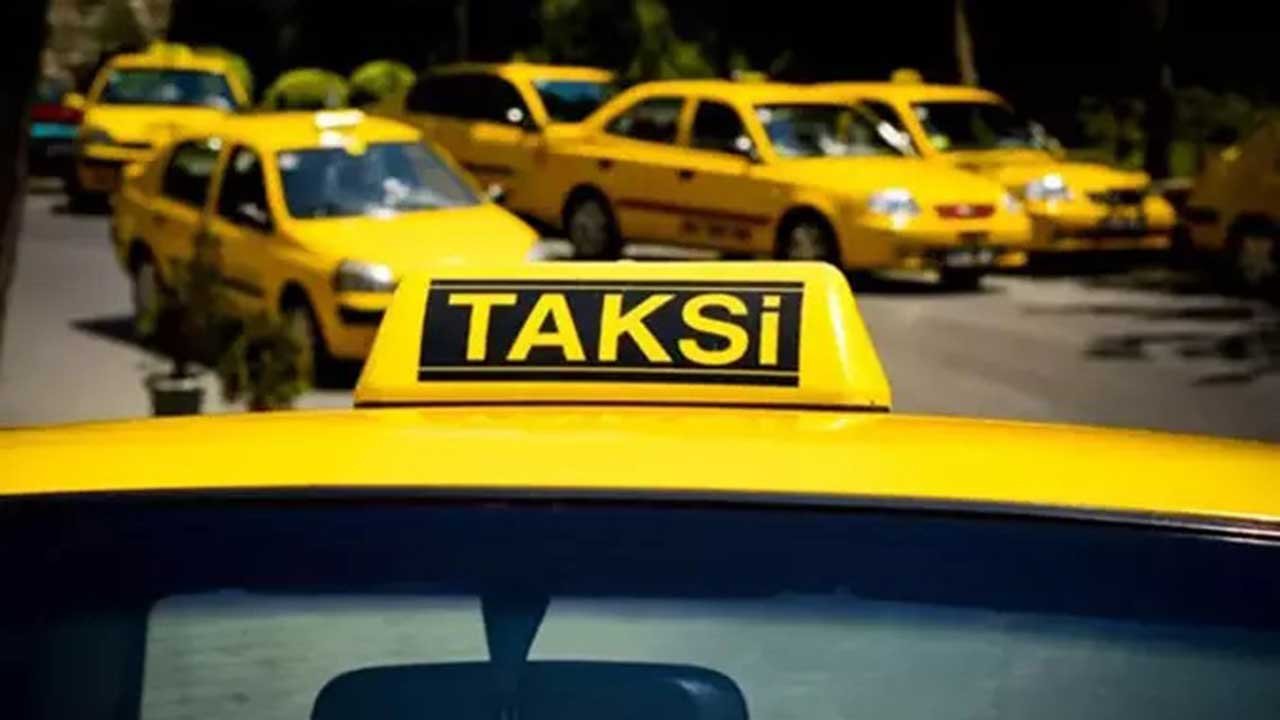 İstanbul'da kadın müşterilerine saldıran taksi şoförü trafikten men edildi