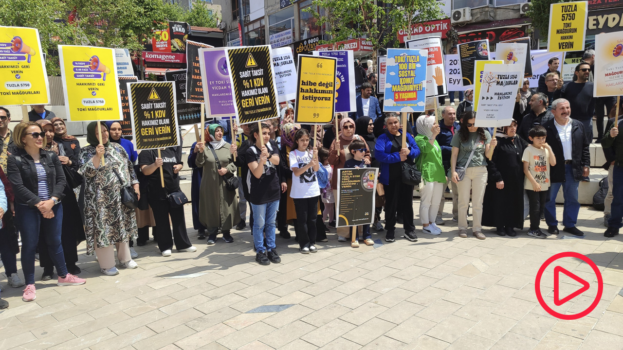 TOKİ mağdurlarından İstanbul'da eylem: 'Beş yıl geçti inşaat hâlâ yavaş ilerliyor'